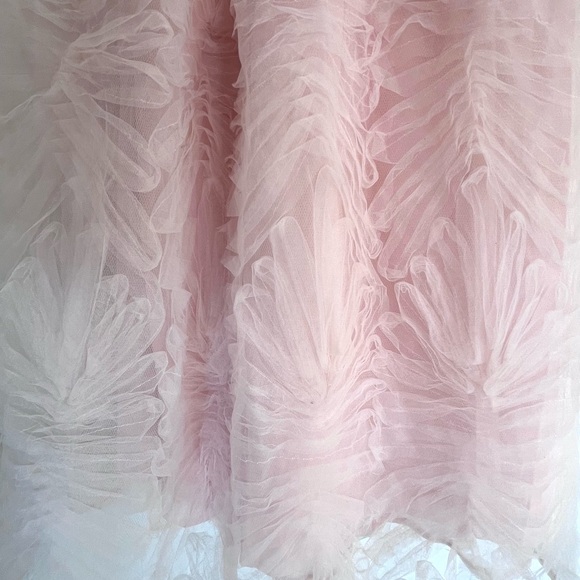 NWT Shayla Tulle Halter Dress in Light Pink - Size Medium - Picture 10 of 13